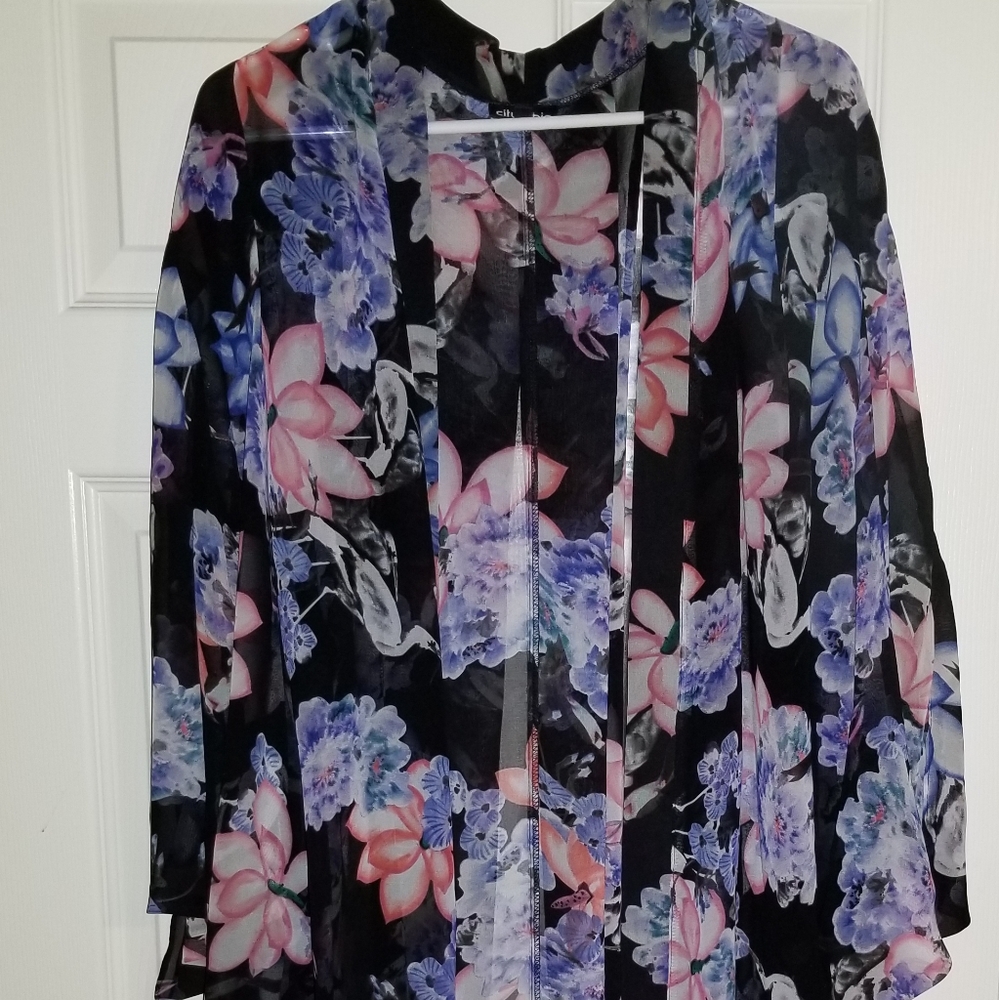 City Chic kimono